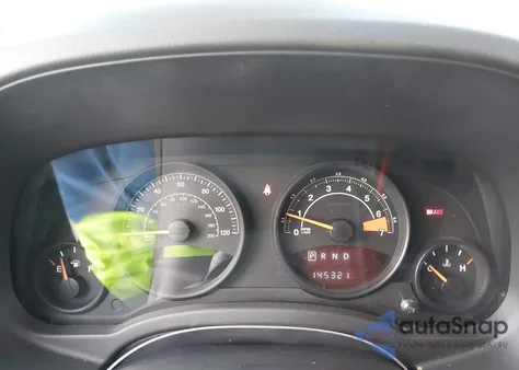 2016 Jeep Compass Sport z USA, uszkodzony, nr VIN 1C4NJCBA5GD611882